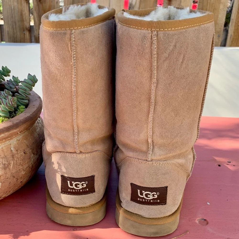 Uggs Classic Tall sz 8 chestnut suede shearling - Picture 10 of 12
